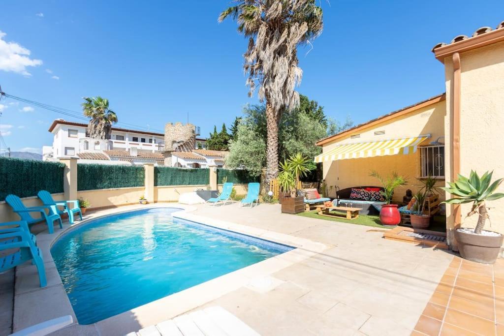 Villa CASA con PISCINA privada, CENTRO - WIFI Ampuriabrava Exterior foto