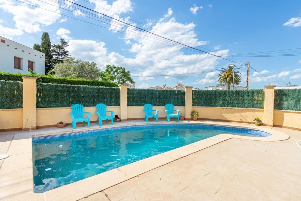 Villa CASA con PISCINA privada, CENTRO - WIFI Ampuriabrava Exterior foto
